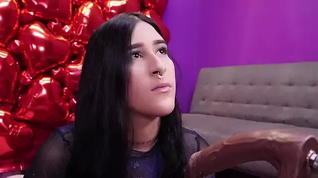 Antonella_cutee on StripChat