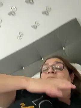 Offline AntonellaVioleta on StripChat