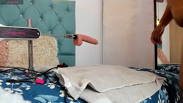 Any_topless on StripChat