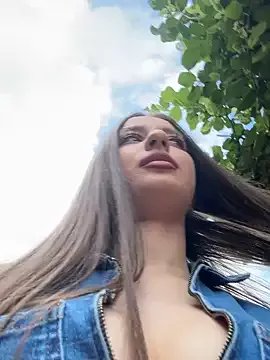 Anyssia on StripChat