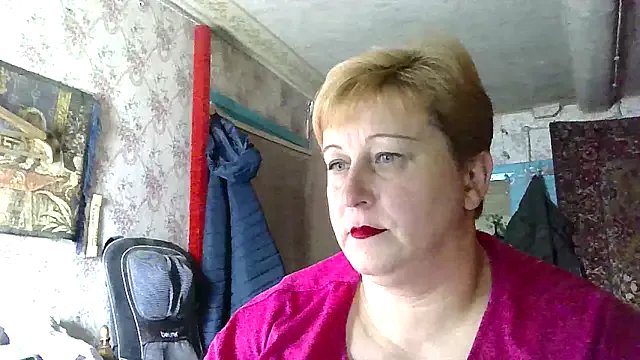 Anytka_Elfie on StripChat