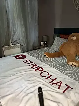 Offline Aphrodite-22 on StripChat