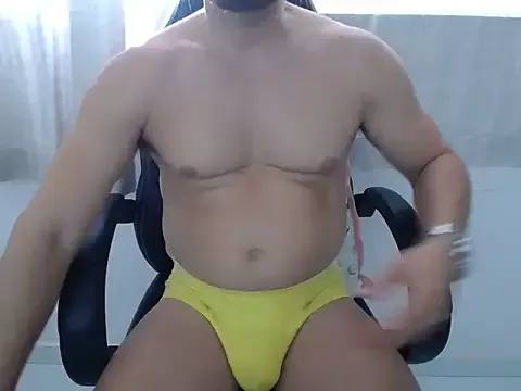 Offline Apollo_21 on StripChat