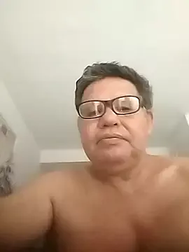 Offline Apresiaoo on StripChat