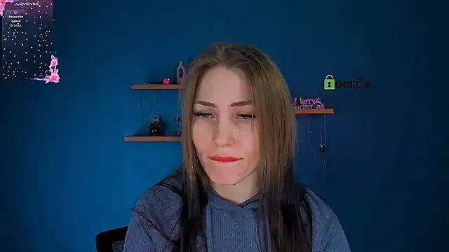 ariel_shadow on StripChat