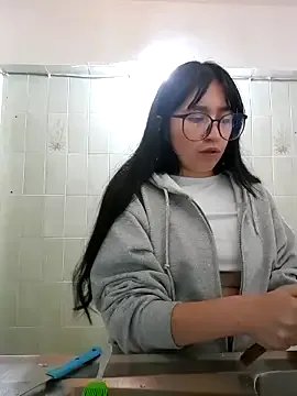 Arielle_lov on StripChat