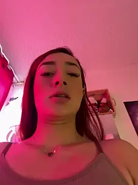 Offline ariiel_ on StripChat