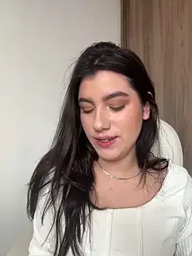 Group ARITOO_ on StripChat