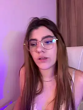 Group ARITOO_ on StripChat