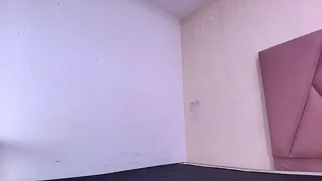 arl_chloee on StripChat