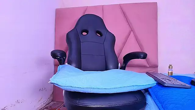 arl_chloee on StripChat