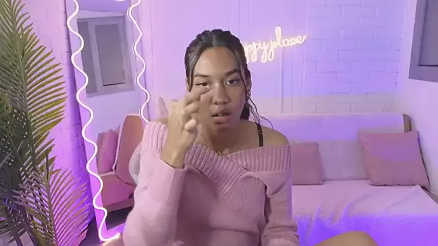 Offline artemiss_tay on StripChat