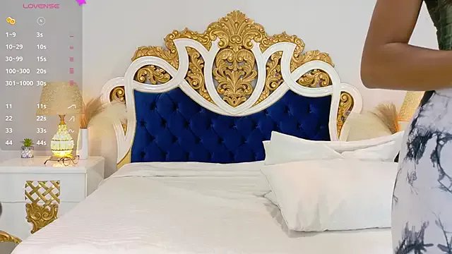 AshleyFerri on StripChat