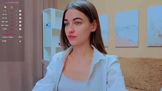 AstoriyaNight on StripChat