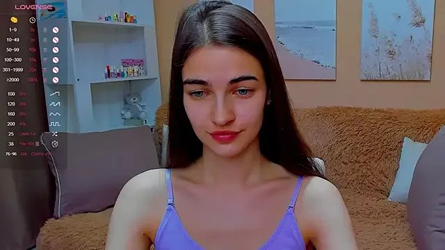 AstoriyaNight on StripChat