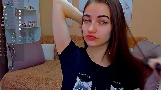 AstoriyaNight on StripChat