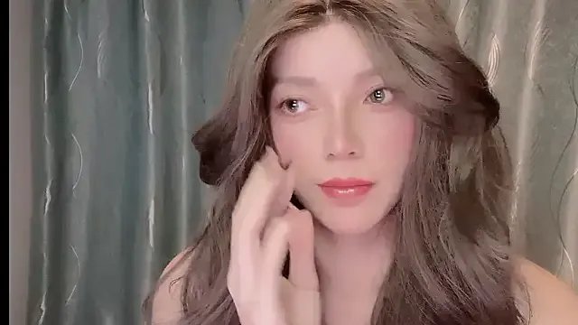 audience114 on StripChat