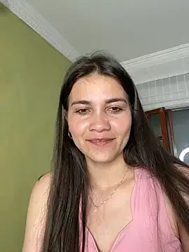 aurora_divine on StripChat