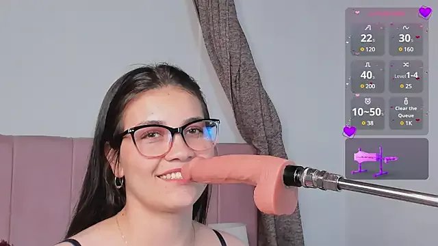 aurora_divine on StripChat