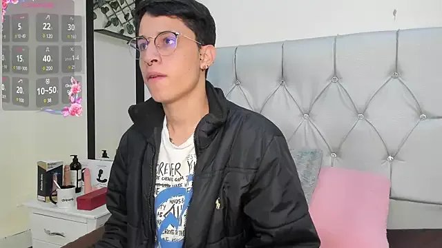 Axel__Evans on StripChat