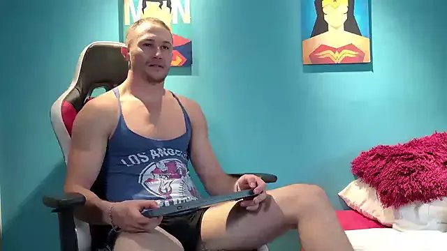 AxelFairchaild on StripChat