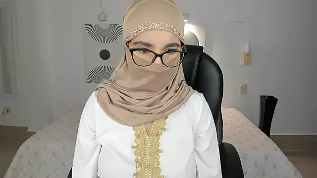 Freechat Ayha_khalaf on StripChat