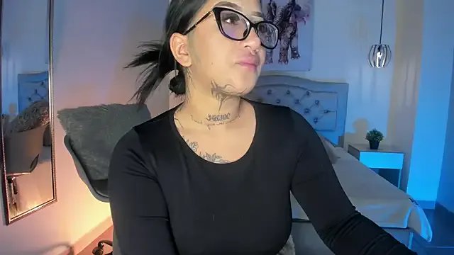 ayshel__ on StripChat