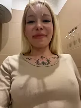 Offline babydolll on StripChat