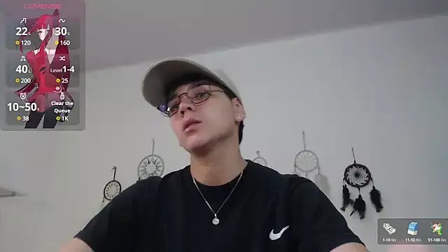 bad_giirl_ on StripChat