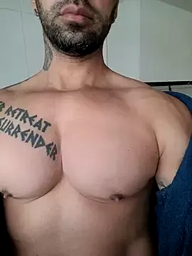 Offline badbrown on StripChat