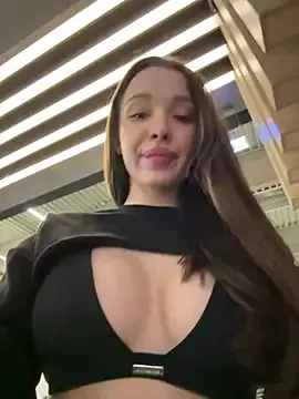 Offline barbiehumpxxx on StripChat