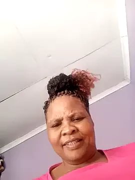 Bbw255 on StripChat