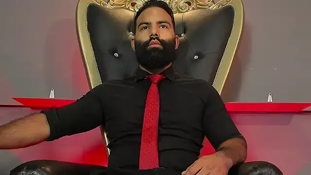 Offline BeardAndrew on StripChat