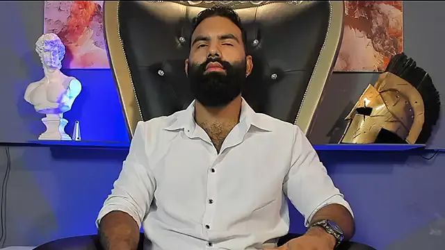 Offline BeardAndrew on StripChat