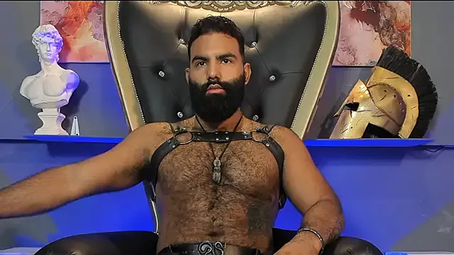 Offline BeardAndrew on StripChat