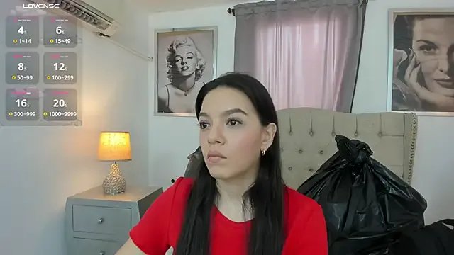 Beautyari_ on StripChat