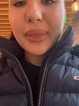 Offline beautydiamond on StripChat