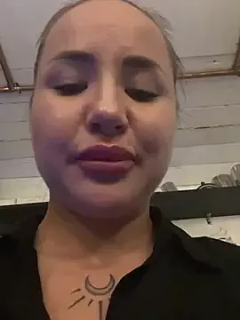 Offline beautydiamond on StripChat