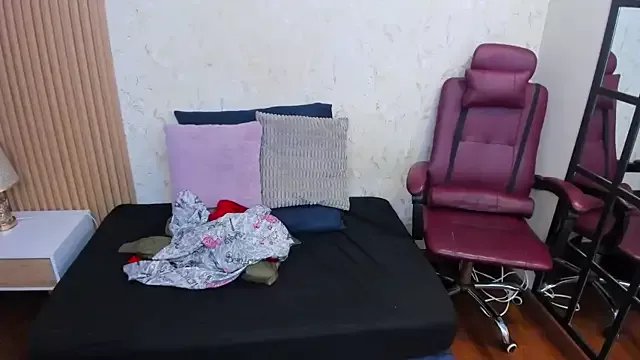 bellarivera_ on StripChat