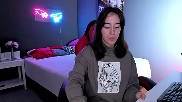 Offline Belle_Via on StripChat