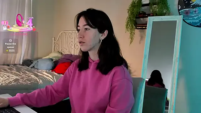 Offline Belle_Via on StripChat