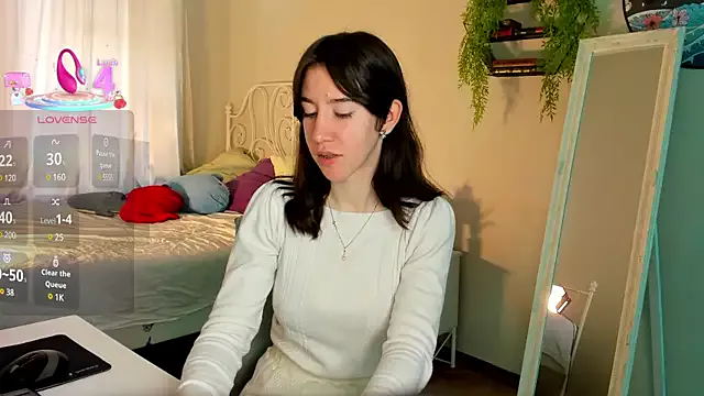 Offline Belle_Via on StripChat