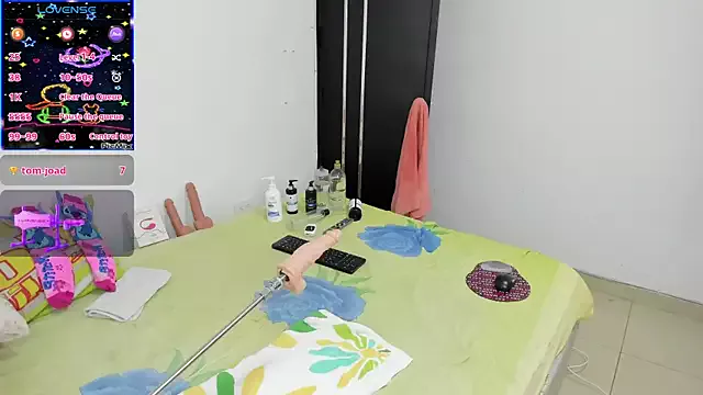 Offline Benjamin_Buster on StripChat