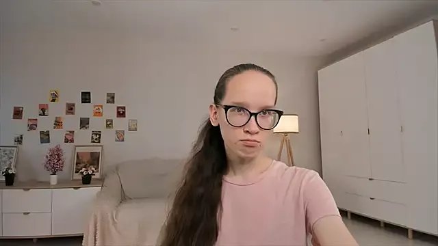 BettyBrowni on StripChat