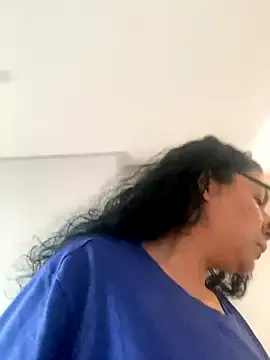 Offline BigBootyButter on StripChat