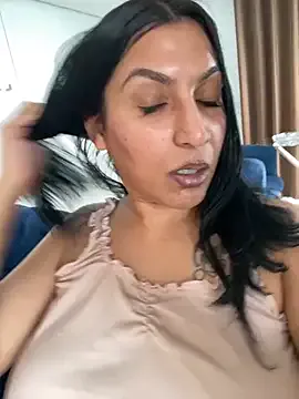 Offline BigBootyButter on StripChat