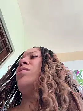 Bigbuttbrooklynn on StripChat 