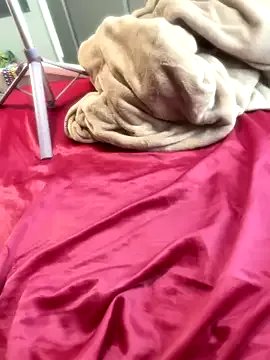 BigFineSelena — toes and titties + oil