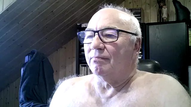 biggandybig on StripChat