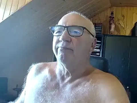 biggandybig on StripChat